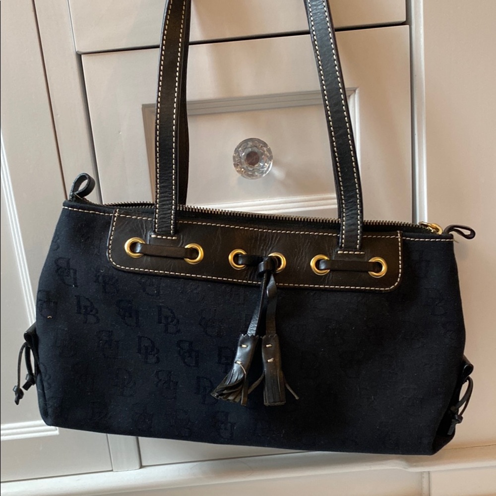 Vintage Dooney & Burke black tassel zip shoulder bag. NWOT